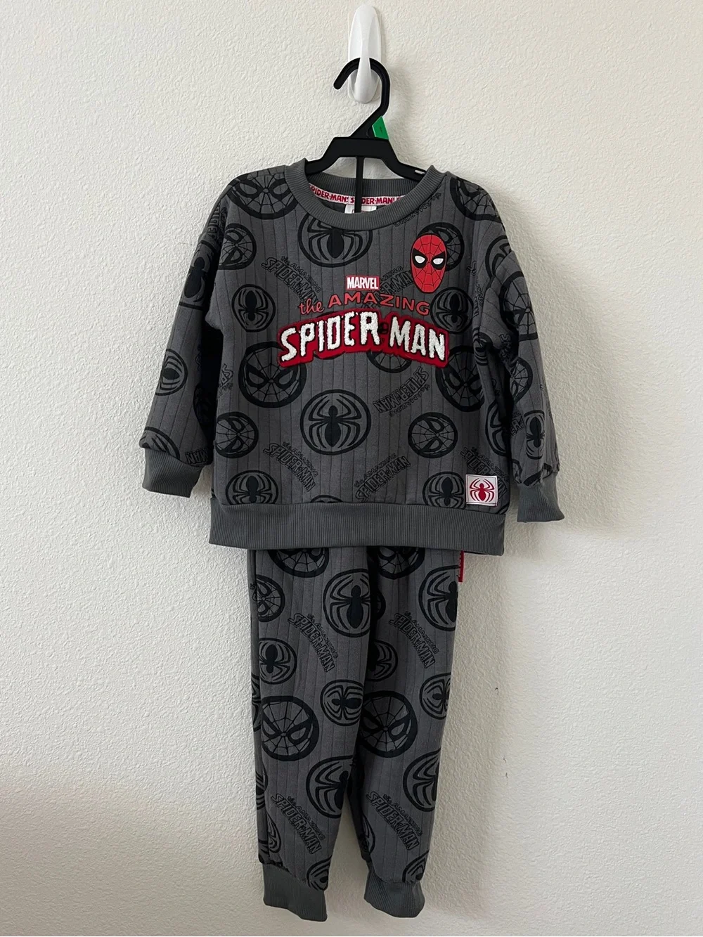 🕷️ Marvel The Amazing Spider-Man 2-Piece Set 🕷️
